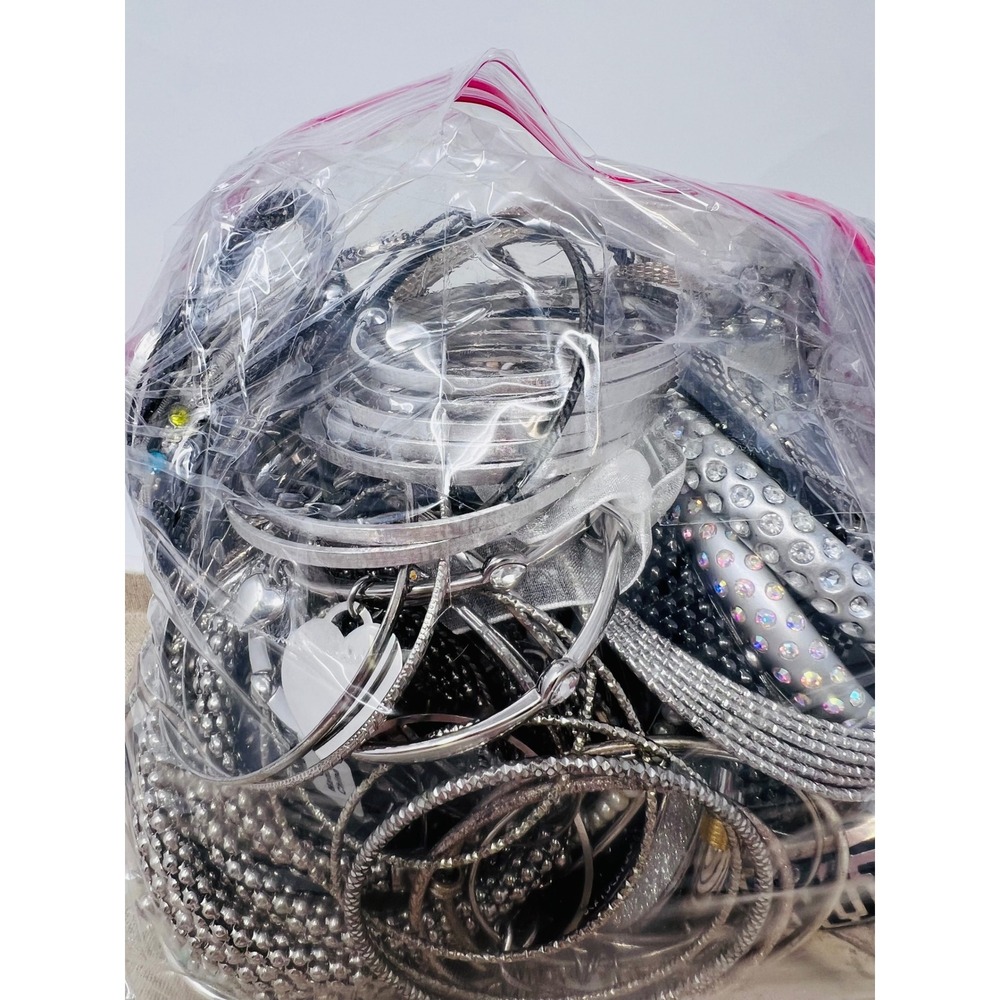 Vintage & Modern Silver Tone Mixed Metal Wearable Bracelet Jewelry Lot 3lbs - Picture 13 of 16